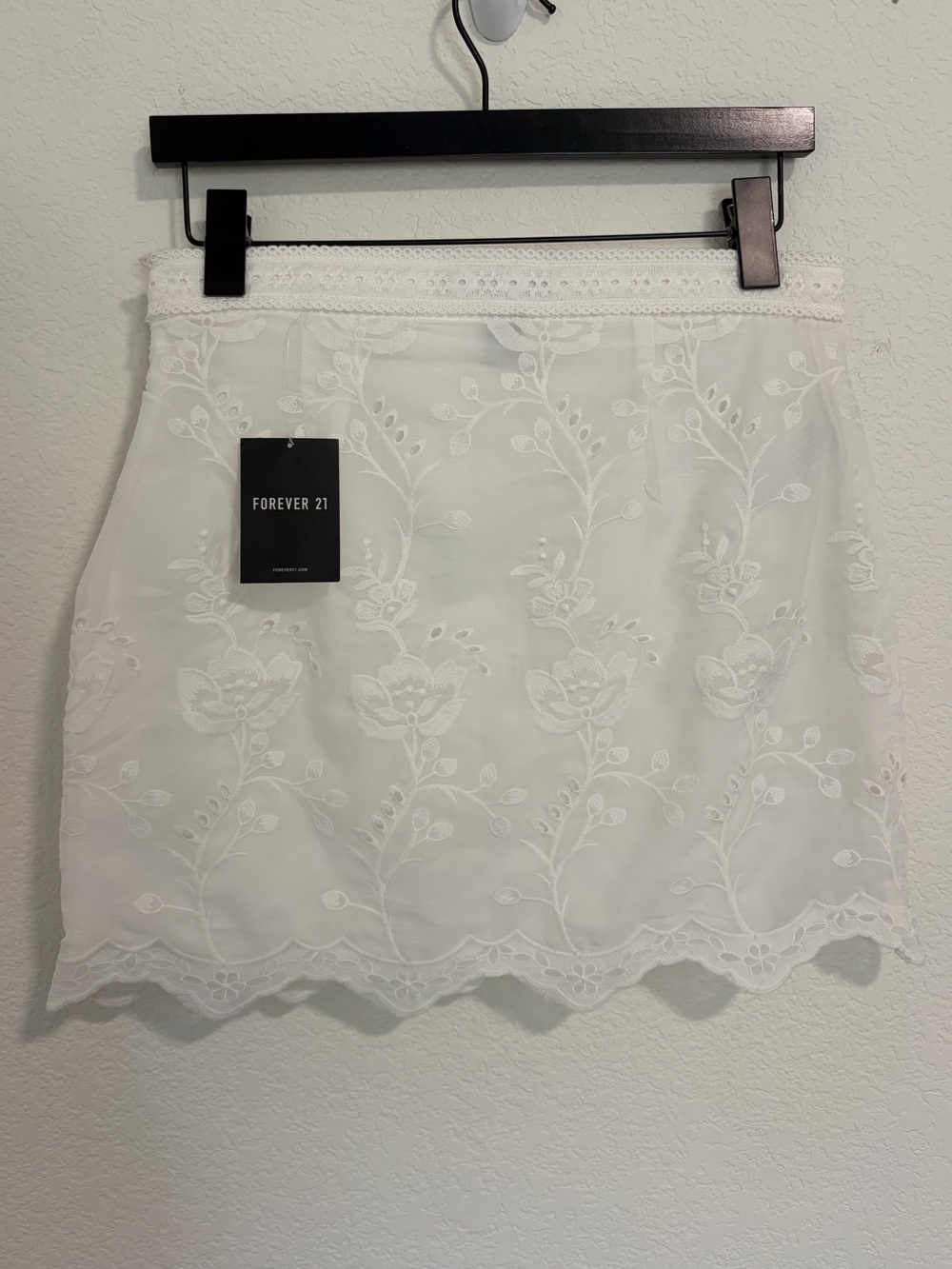 NWT White Forever 21 2 Piece Festival Skirt and Tank Top Lace Set Size M - Picture 9 of 12